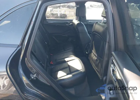 2017 Porsche Macan z USA, uszkodzony, nr VIN WP1AA2A59HLB03465